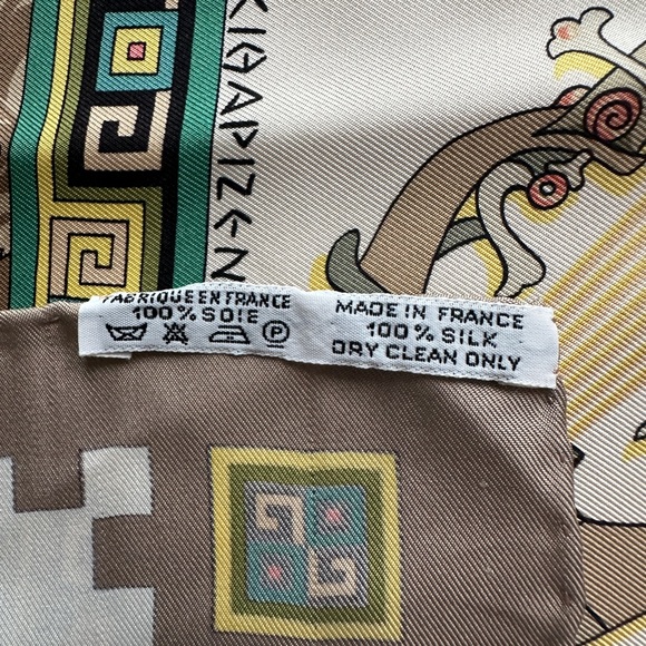 Hermes Musique des Dieux 36" Very Good Condition - Picture 2 of 11